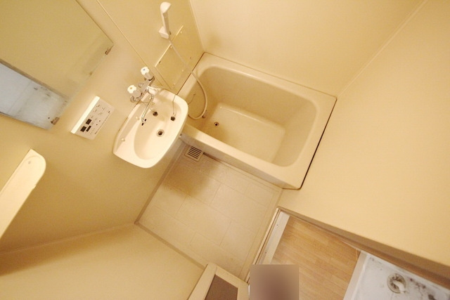 【浴室】 | くるみハイツ２ | 落ち着いた空間のお風呂です