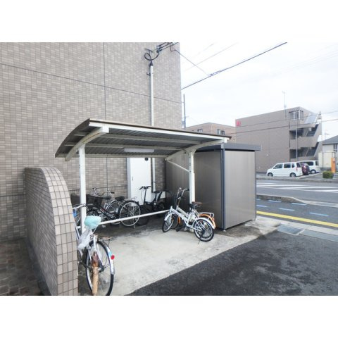 【その他共用部分】 | Anesis守山 | 自転車置き場です