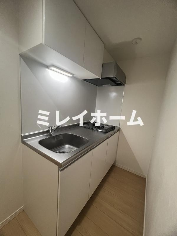 ラファライズのキッチン|同建物内、別のお部屋の参考写真になります。