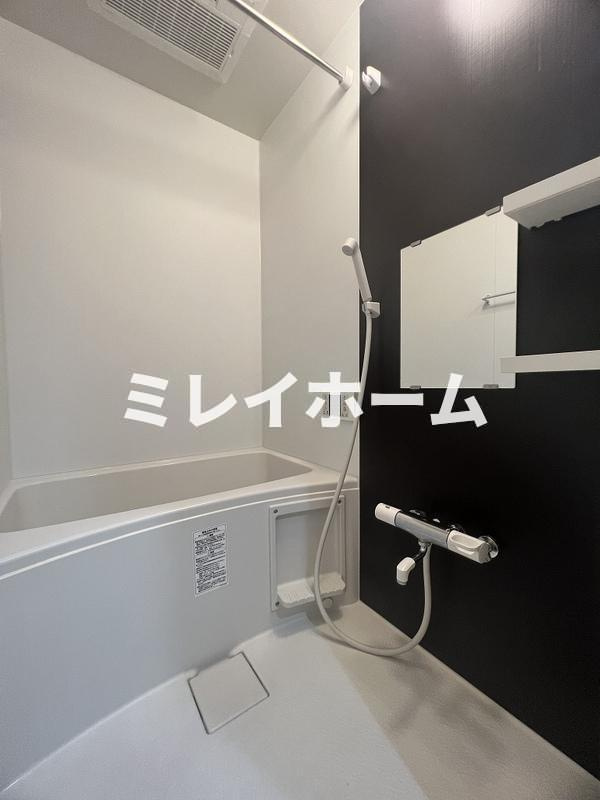 ラファライズの浴室|同建物内、別のお部屋の参考写真になります。