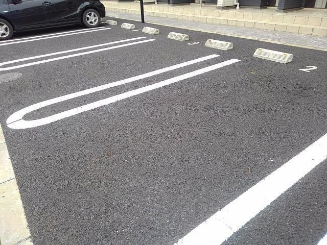 【駐車場】 | ブライド・マーベラス　Ｎ