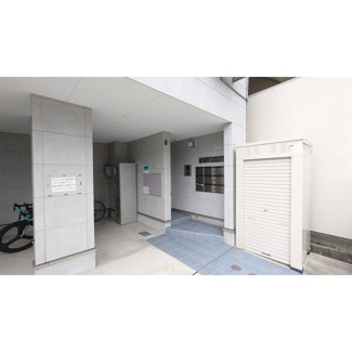 【エントランス】 | Ceres岩塚駅前B棟 | ※同物件他部屋写真　反転・色違いの場合有　現状優先