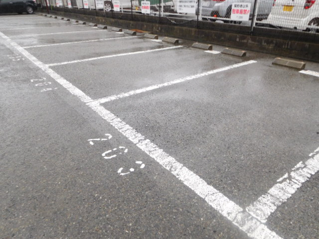 ビサイド大蔵谷の駐車場