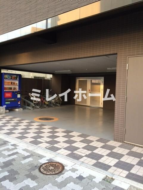 XEBEC糀谷のエントランス
