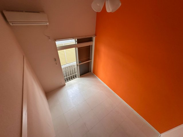 CASA-1の内装