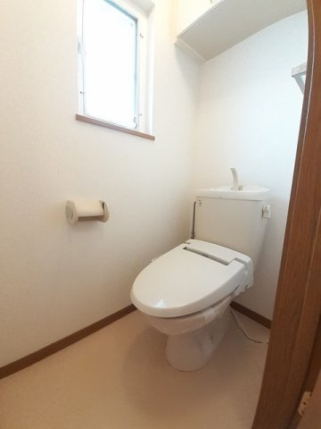 ガーデンハウスＴＡＤＡ　Ａのトイレ|落ち着いた色調のトイレです