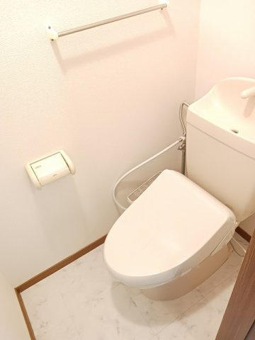 クィーンパレスＴＡＤＡ．Ｃ棟のトイレ|トイレもきれいです
