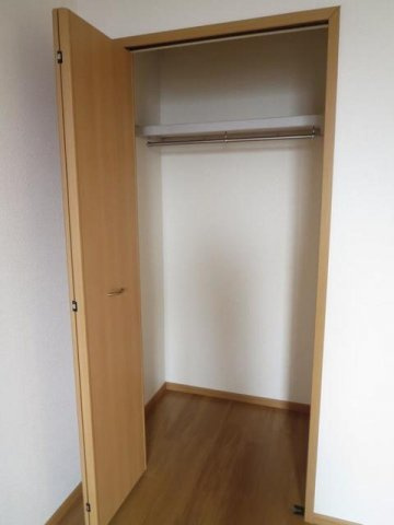 レーヴの収納|便利な収納スペースです