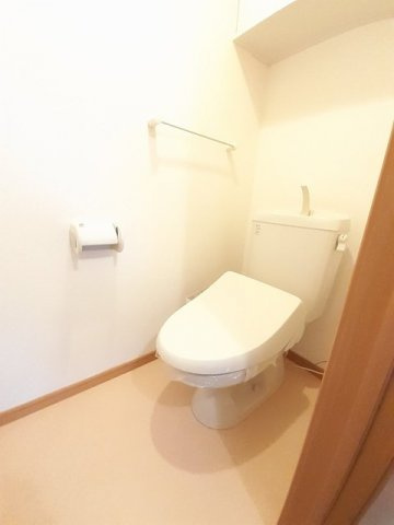 ドゥ・プルミエール　Ｂのトイレ|シンプルで使いやすいトイレです