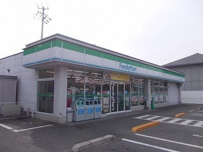 アン・ドゥ・トロワ　Ⅲｅの周辺|ファミマ藍住インター店様まで450m
