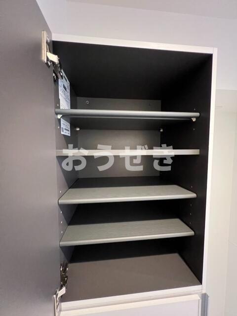 クレールブランシェ西横浜Ａ号棟の収納
