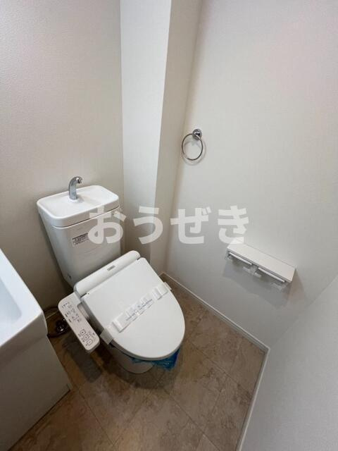 クレールブランシェ西横浜Ａ号棟のトイレ