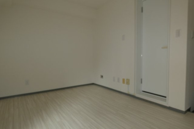 【寝室】