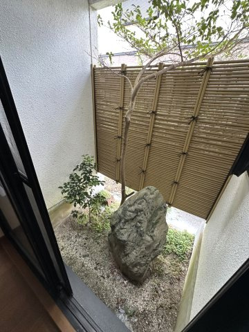 岡崎市茅原沢町字茅生　ちせい台の家の庭