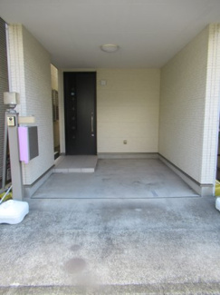 【駐車場】 | 六浦5丁目　中古戸建 | カースペース有