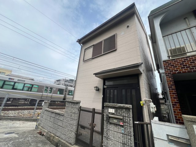 海岸通戸建の外観
