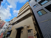ケティ淡路の画像