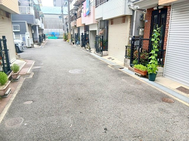 【前面道路含む現地写真】 | 木屋元町　中古一戸建て