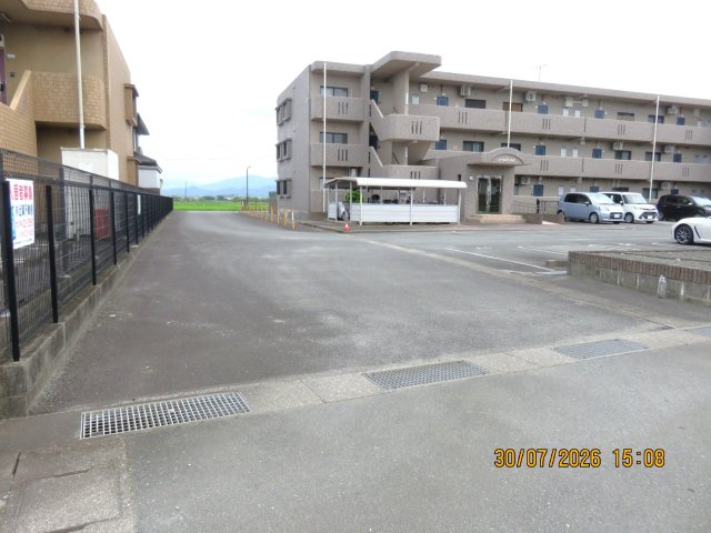 　☆　インシエーメ　☆　の駐車場