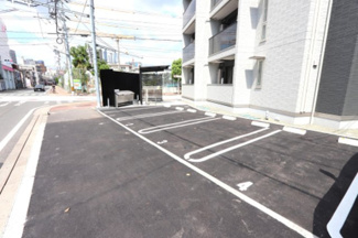【駐車場】 | Ｄ-ｒｅｓｉｄｅｎｃｅ明治中央