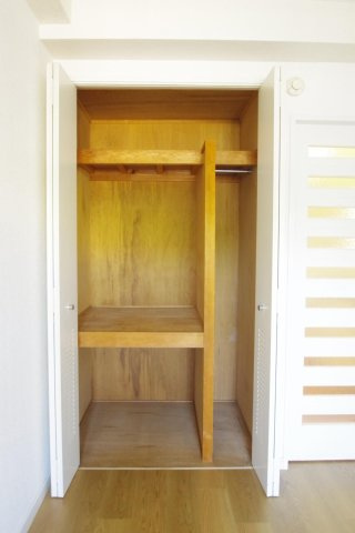 コート新屋敷の収納