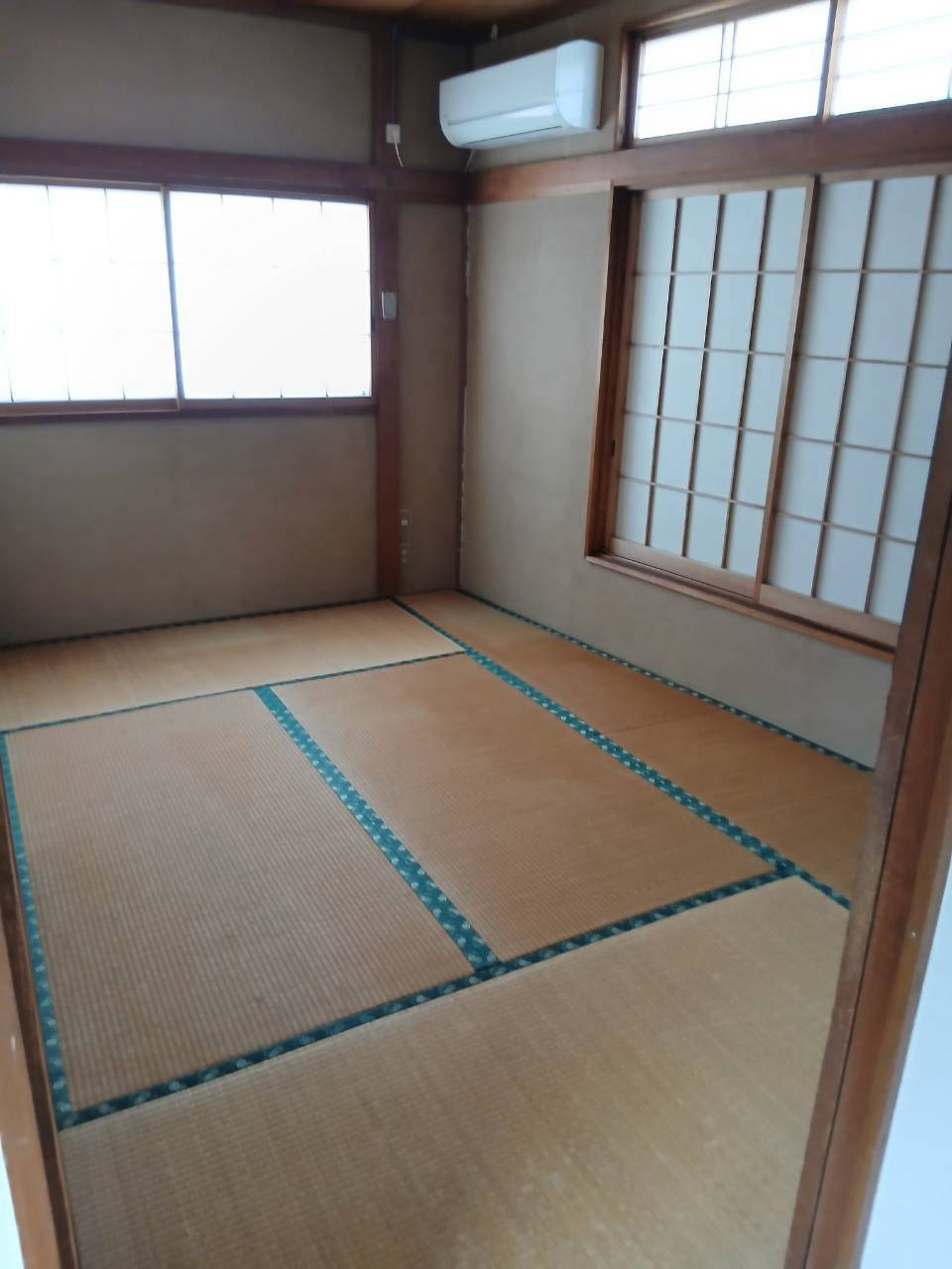 石原町　貸家の和室