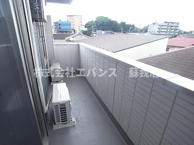 【バルコニー】 | D-room末広2丁目 | 開放的で明るい空間を演出してくれるバルコニーです