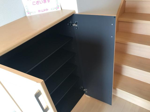 セントラルフィールド前原の玄関|下駄箱