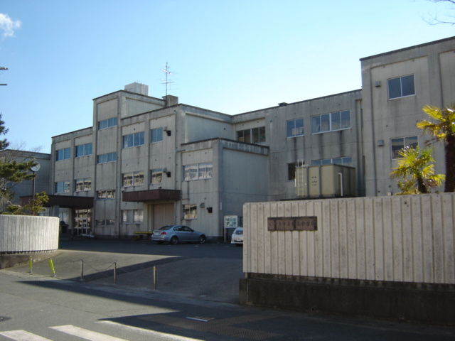 セントラルフィールド前原の周辺|錦東小学校まで300ｍ