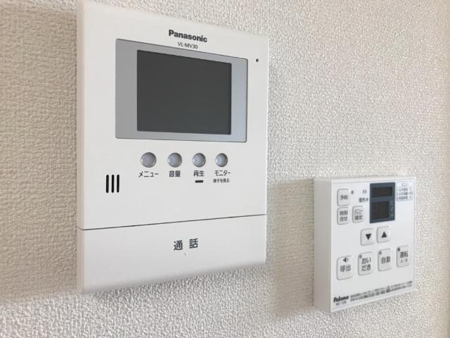 セントラルフィールド前原の内装|カメラ付インターホン