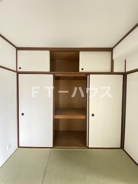 行徳第二アクウェリヤスハイツの収納