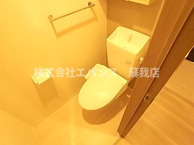 【トイレ】 | アヴァンスコート参番館 | 清潔感のあるトイレです