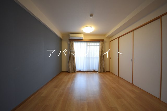【居間・リビング】 | NEATビル | 戸塚周辺ならアパマンメイトへＬｅｔｓ Ｇｏ ！