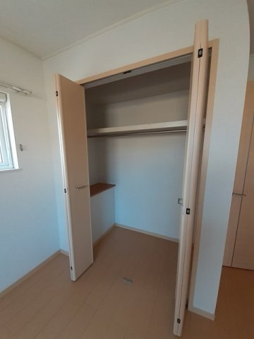 アルバーダ　１の収納|こまごまとしたものを収納できそうですね