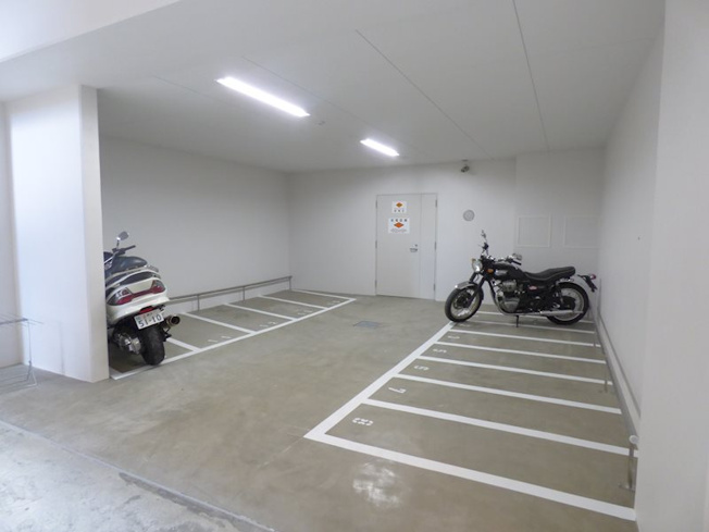 【駐車場】エルイソベ三宮