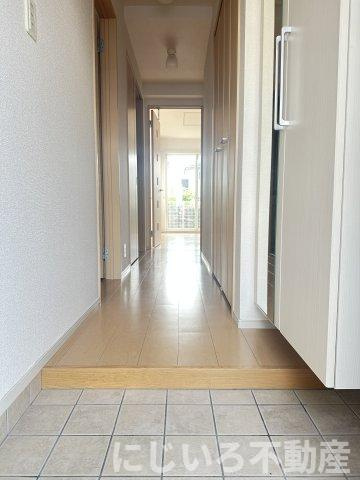 ライトブレスBの玄関