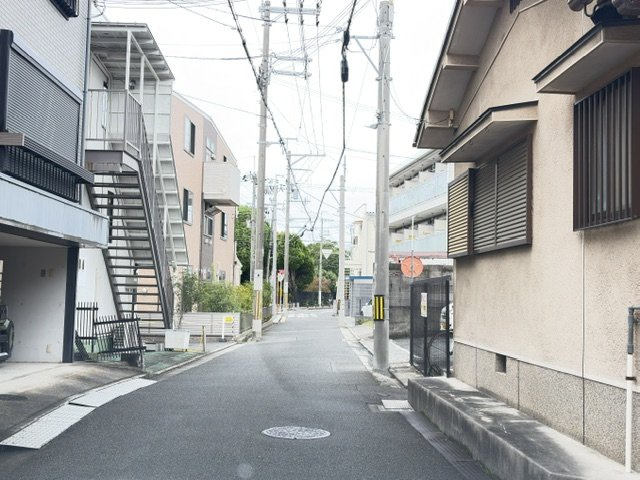 吹田市岸部中1丁目貸倉庫66万円の周辺