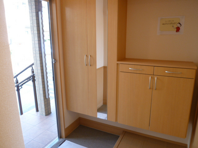 ☆玄関スペース☆※別部屋参照写真