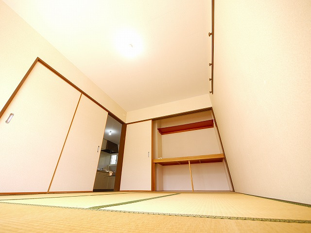 フォレストコートの和室