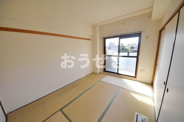 エクセレントコート　三枝木の和室