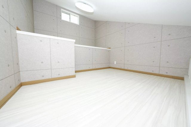 AP769 シャノアール明大前Bの内装|明るい室内です