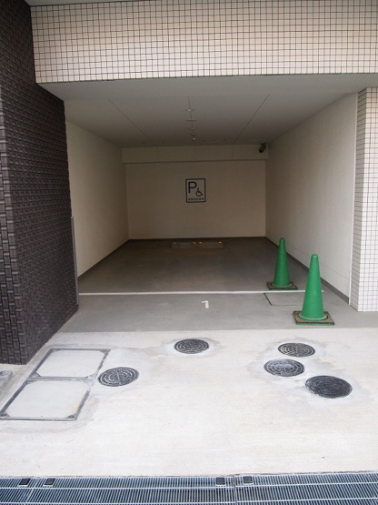 【駐車場】ザ・パークハビオ目黒