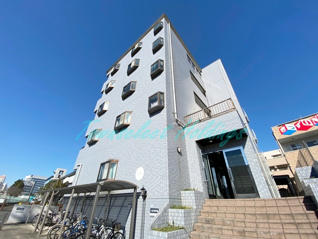 藤沢市弥勒寺１丁目の賃貸マンションの外観