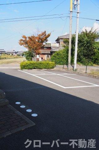 サンスクエア２１・Ｂの駐車場