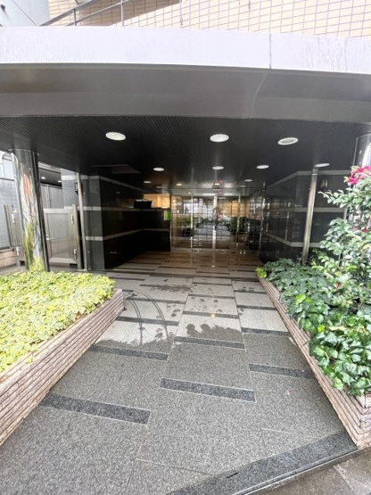 【エントランス】 | ヴィラージュ南青山港区南