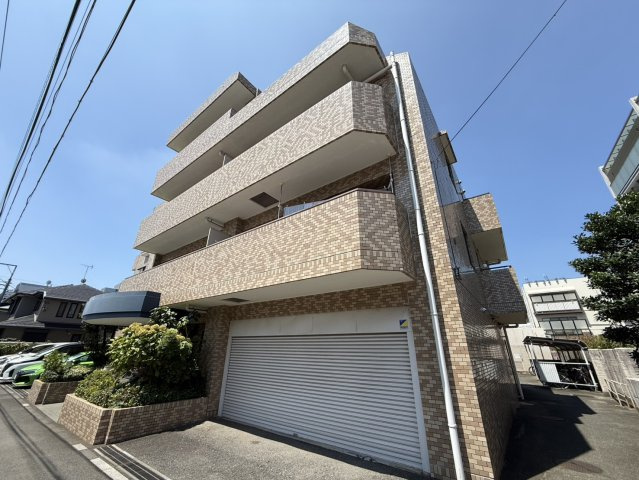 武蔵野市中町３丁目の賃貸マンションの外観