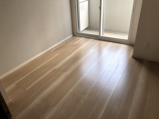 La Douceur新小岩の洋室