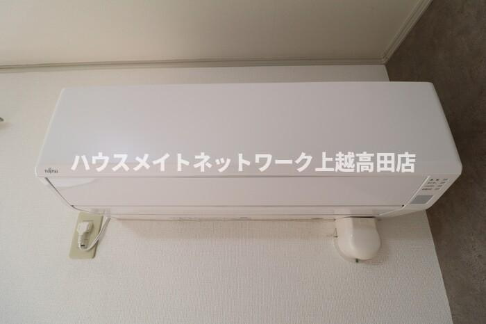 ロイヤルガーデン子安 Ｃの設備|エアコン