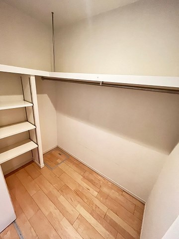 西宮サニーヒルズ　13号地の収納