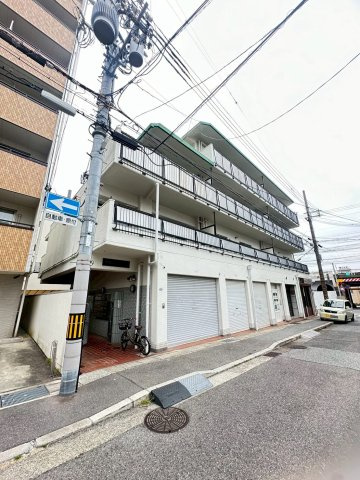 甲南メゾン春日の外観